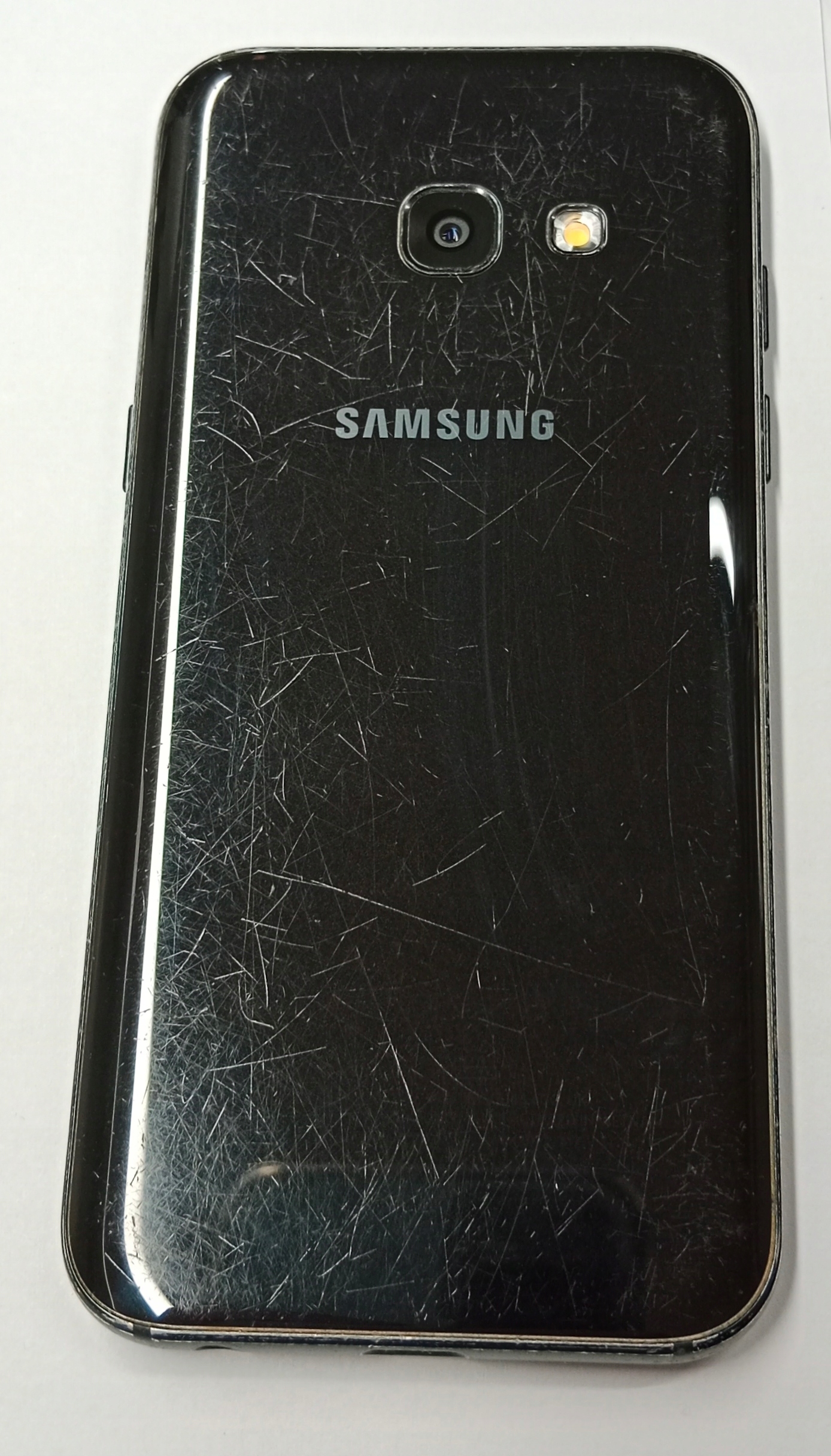 Smartfon Samsung Galaxy A3 2017 2/16 gb Czarny - obrazek 3
