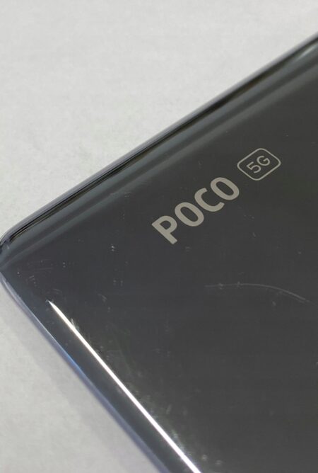 KLAPKA PLECKI BATERII POCO MODEL Z AUKCJI